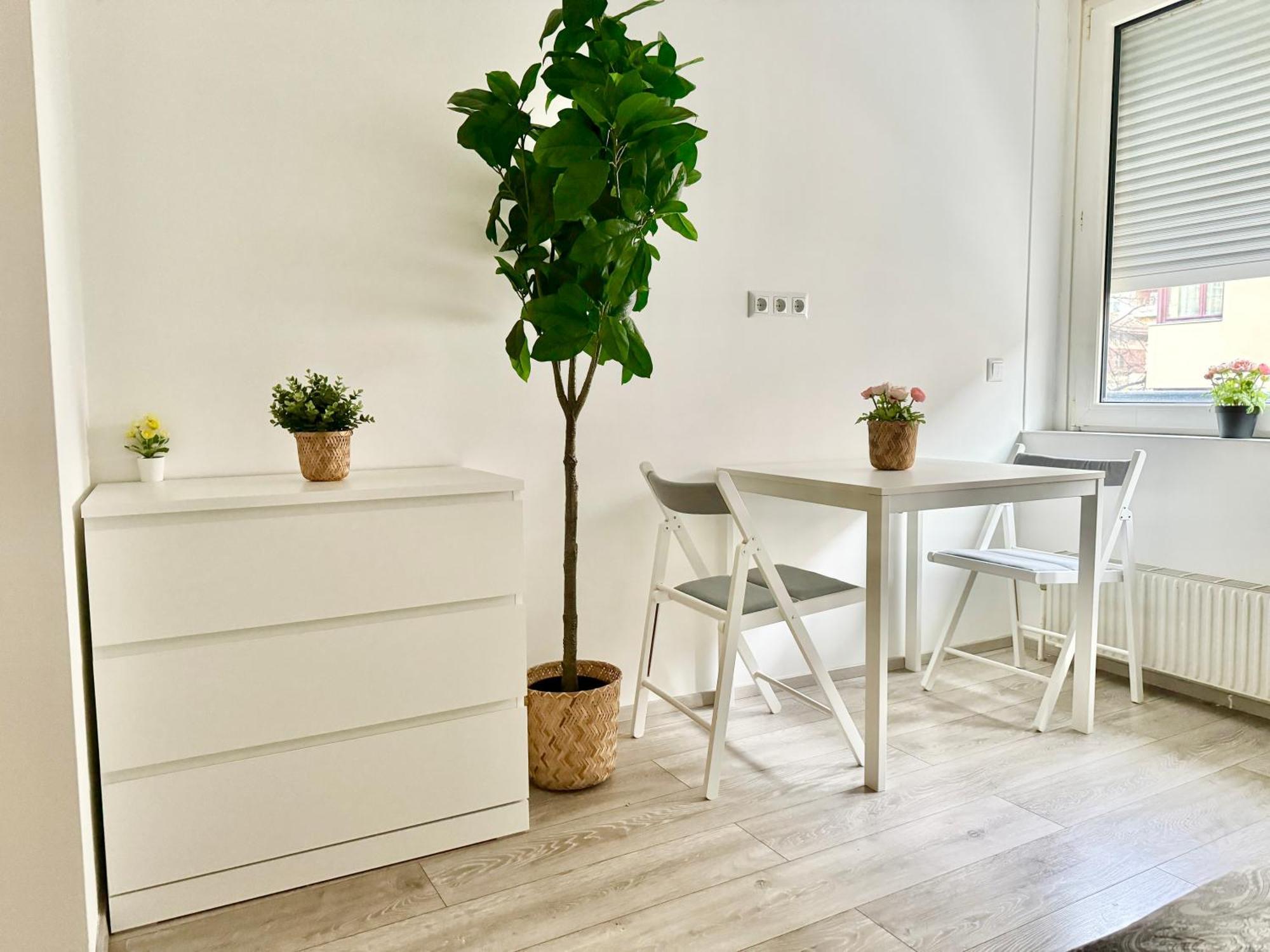 Stylish Schonbrunn With Free Parking Appartement Wenen